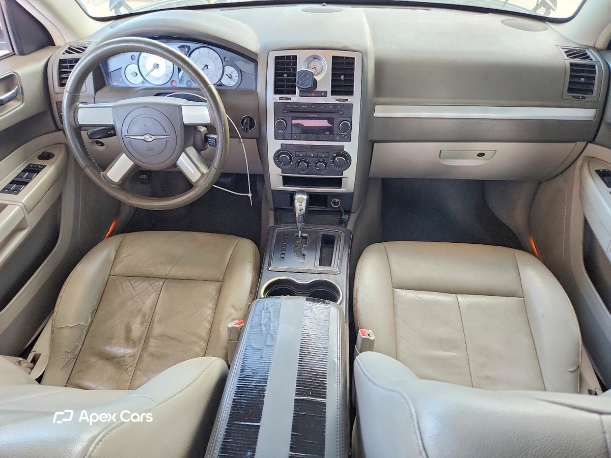 Chrysler 300 2010
