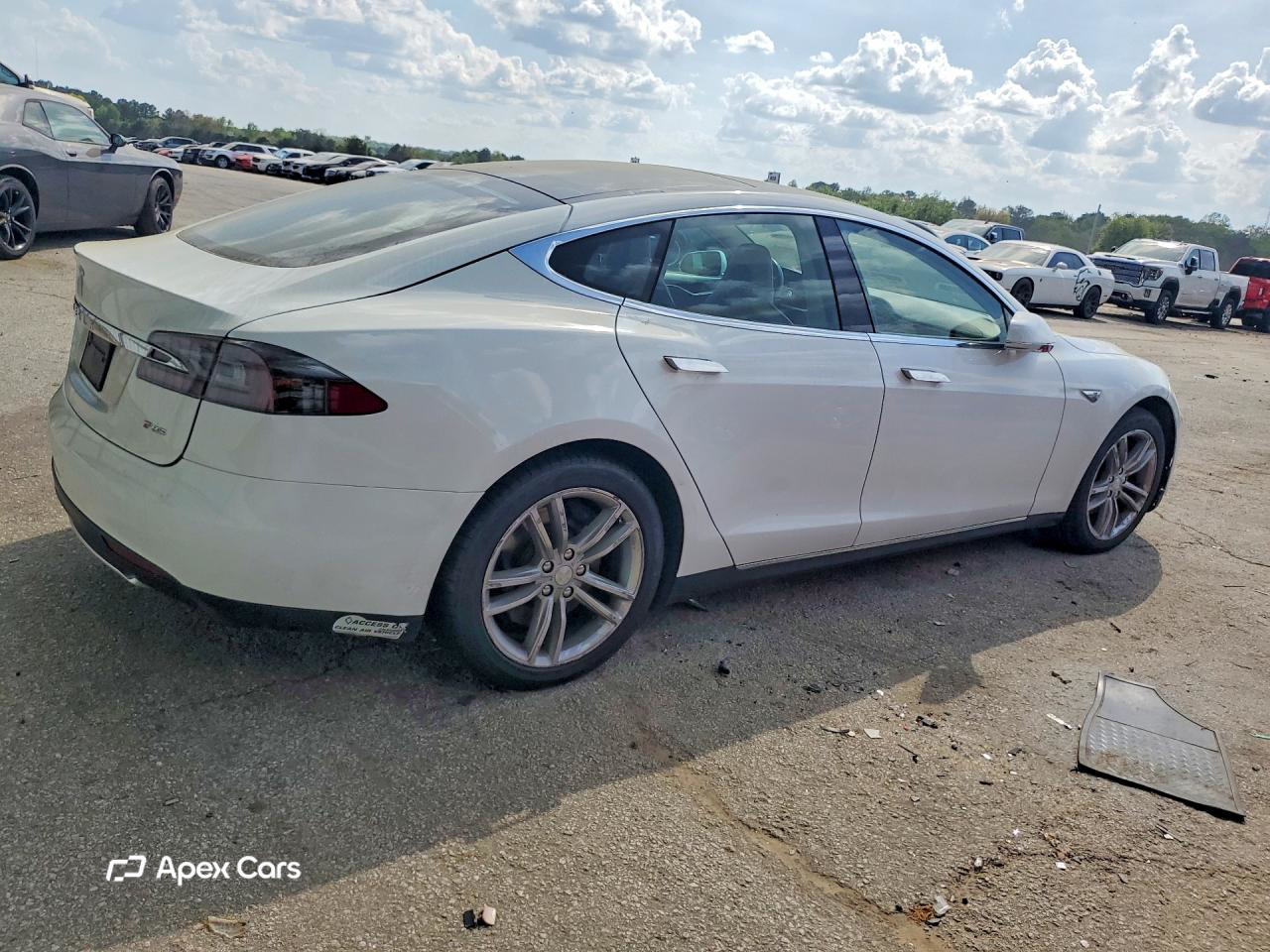 Tesla Model S 2013
