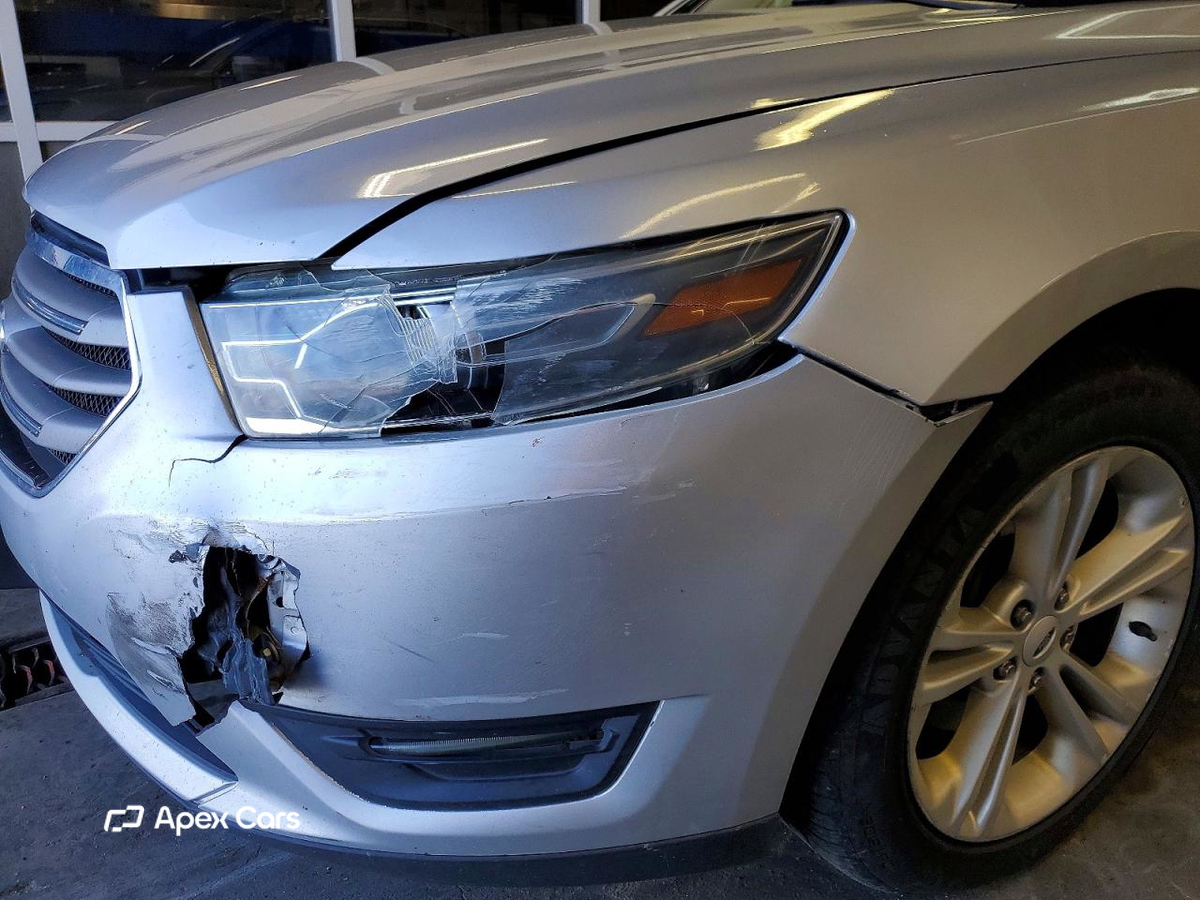 Ford Taurus 2013