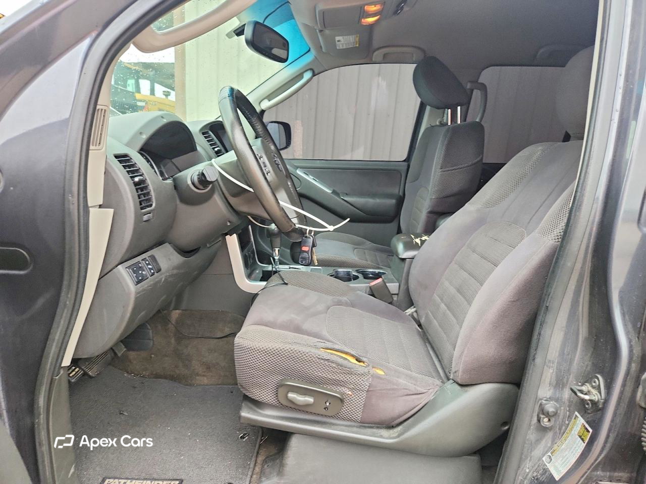 Nissan Pathfinder 2012