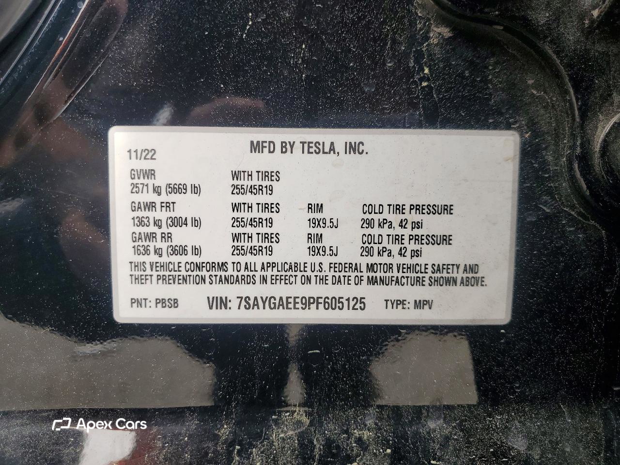 Tesla Model Y 2023