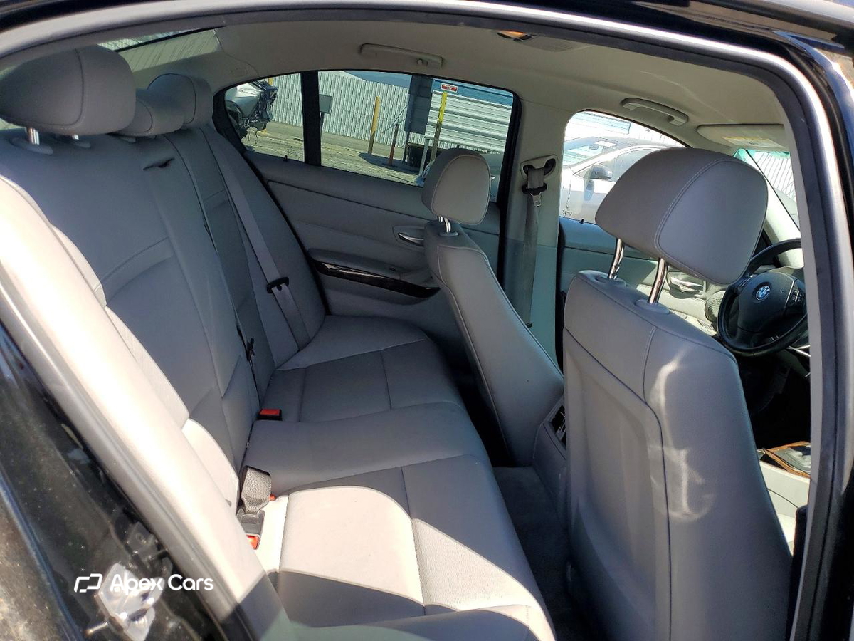 BMW Series 3 2011