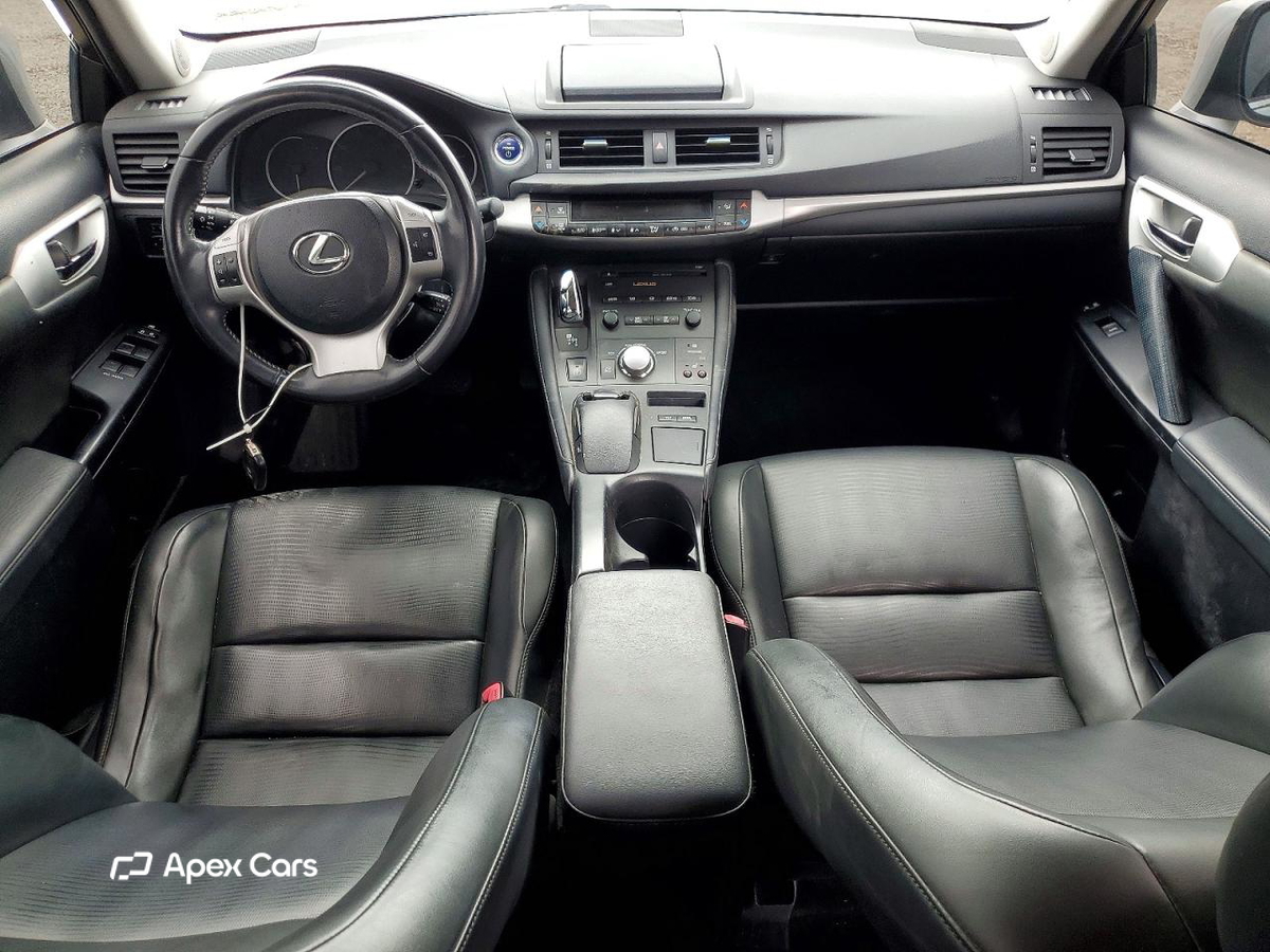 Lexus CT 2012