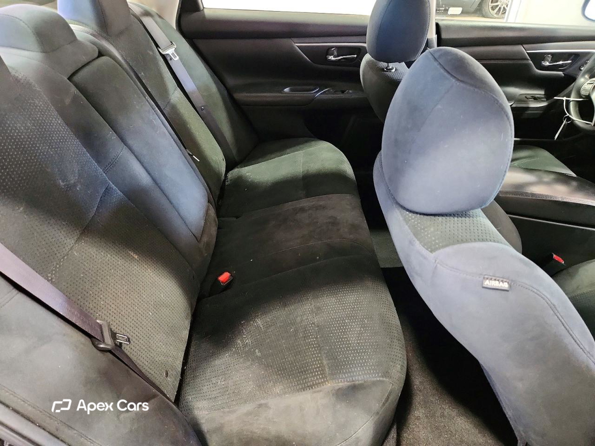 Nissan Altima 2015