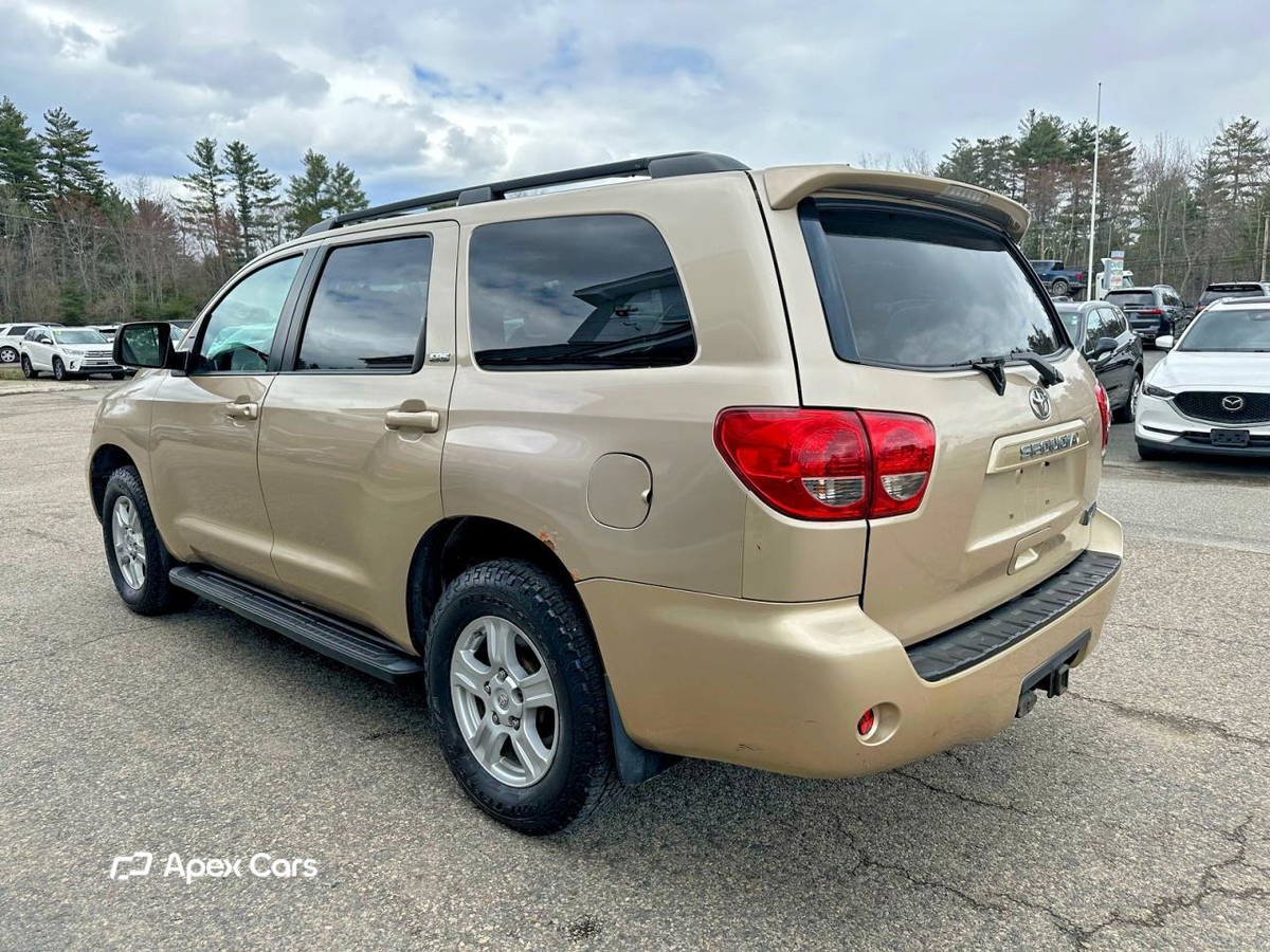 Toyota Sequoia 2014