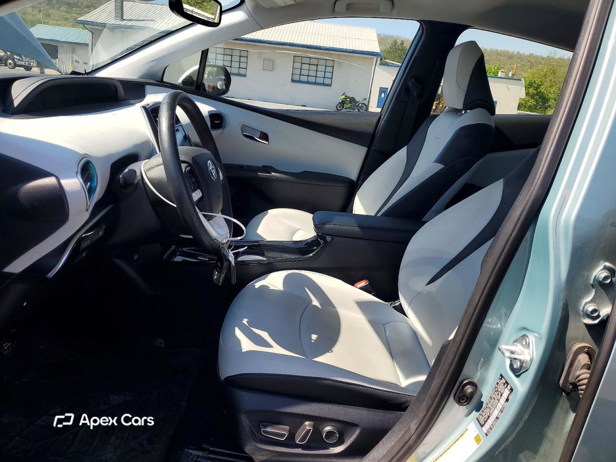 Toyota Prius 2017