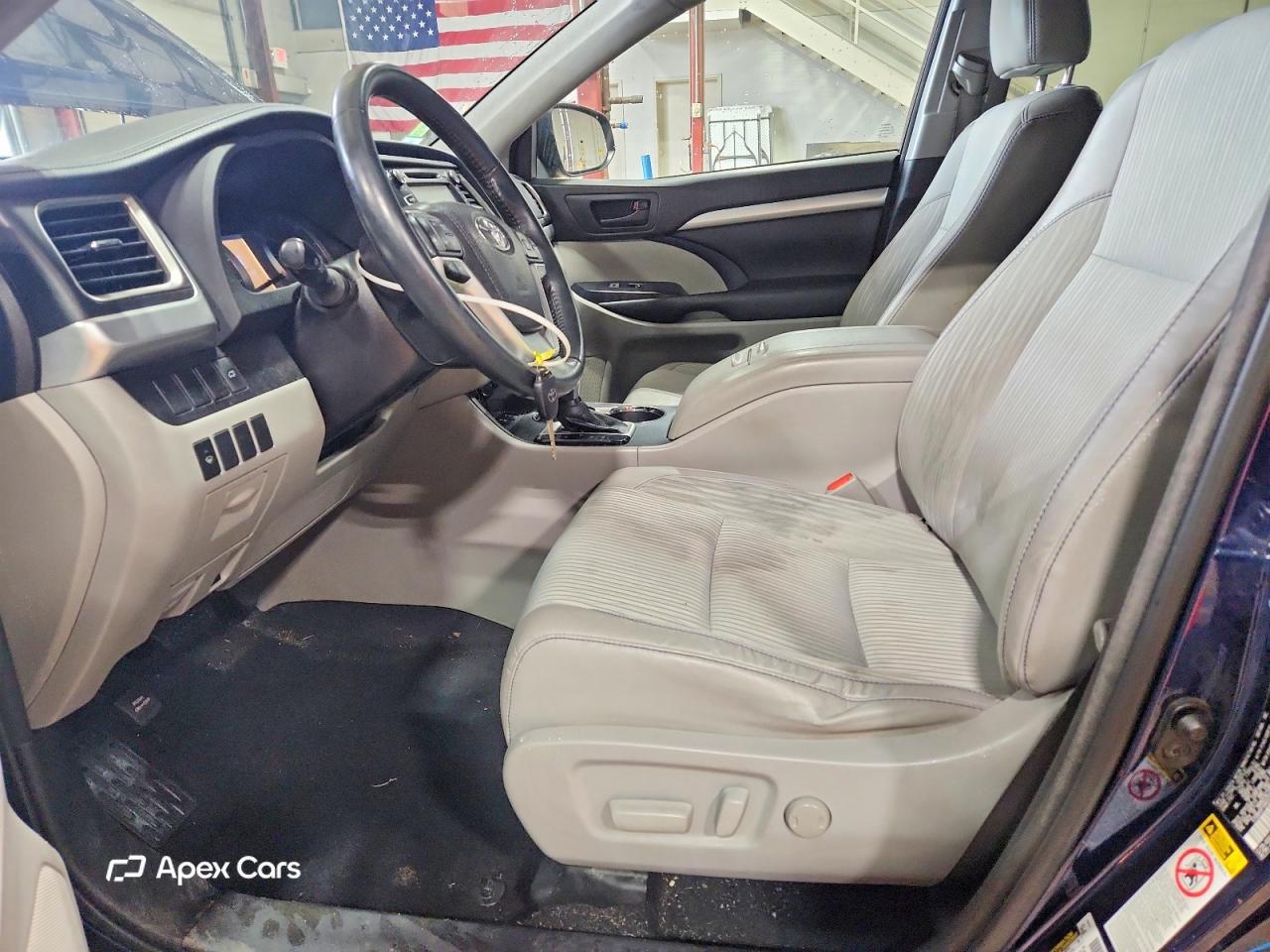 Toyota Highlander 2016