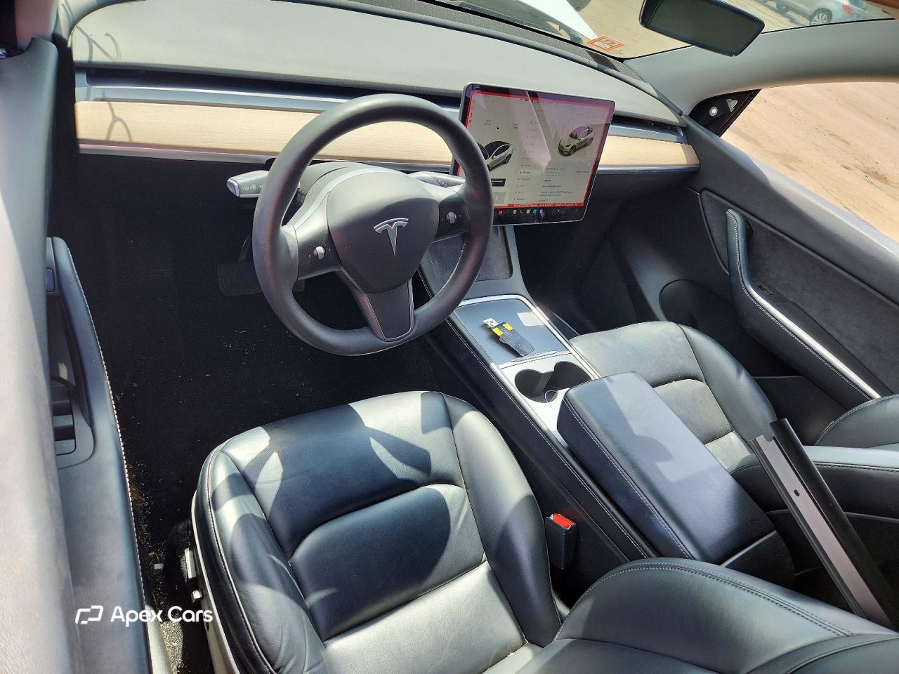 Tesla Model Y 2021