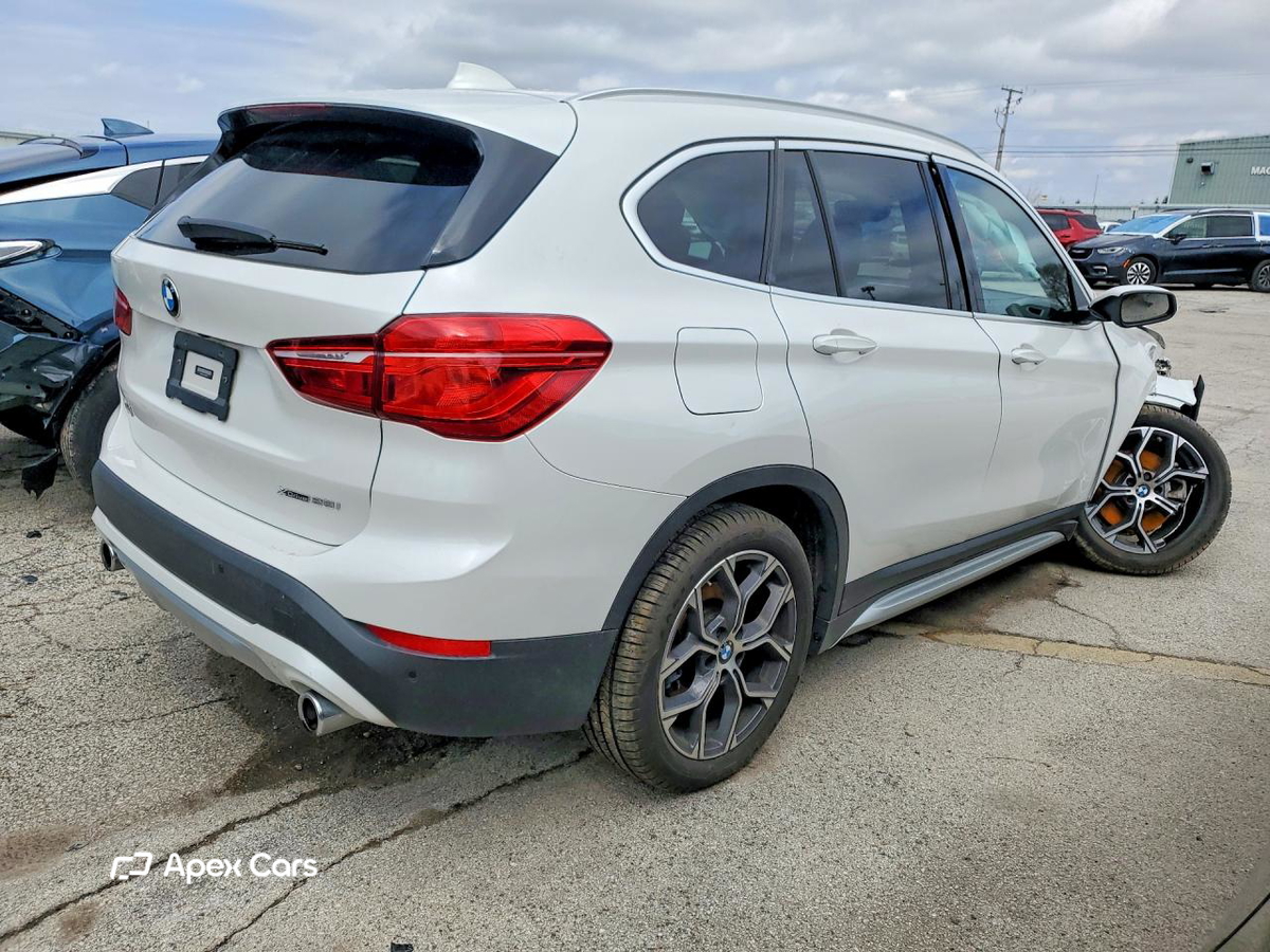 BMW X1 2021