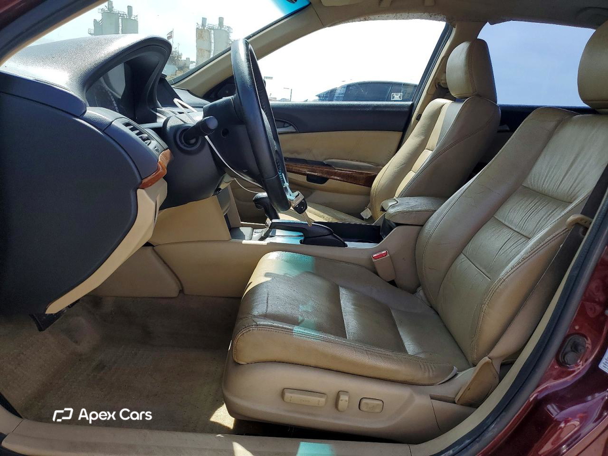 Honda Accord 2011