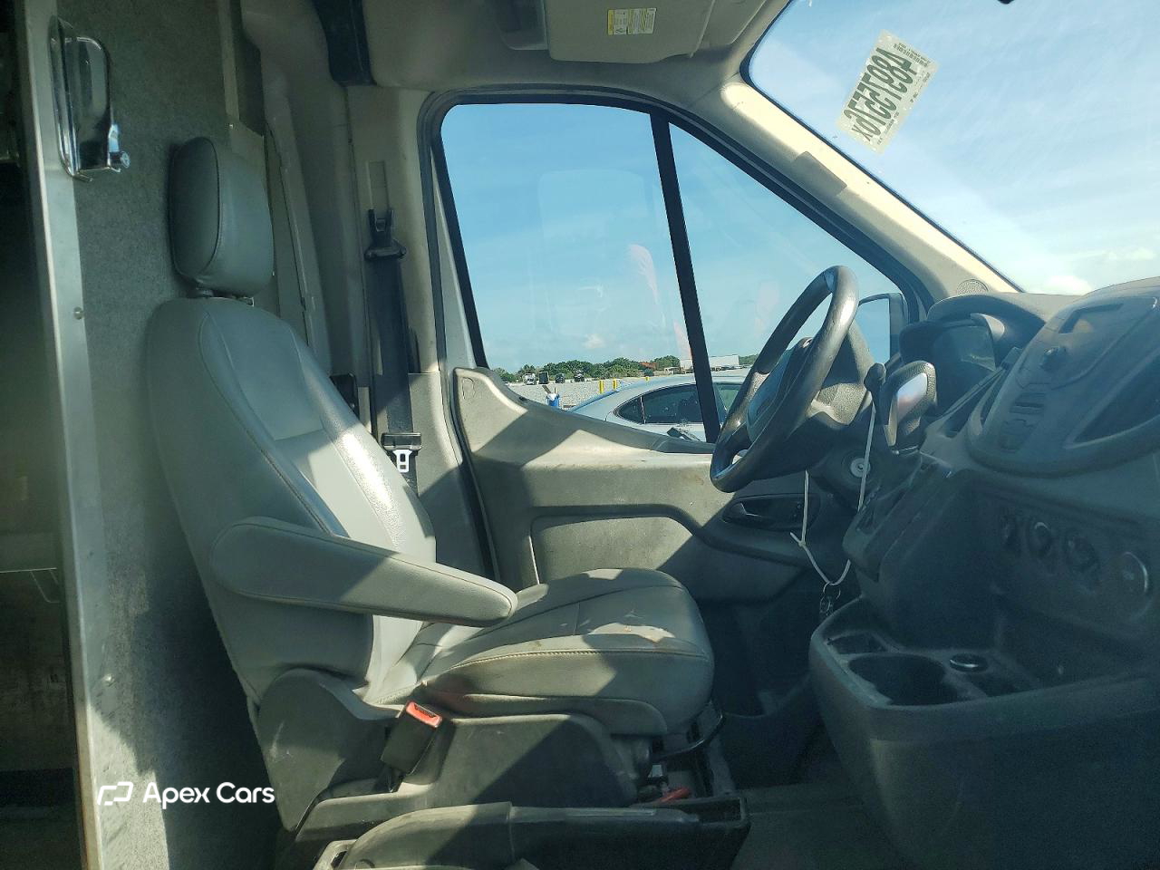 Ford Transit 2015
