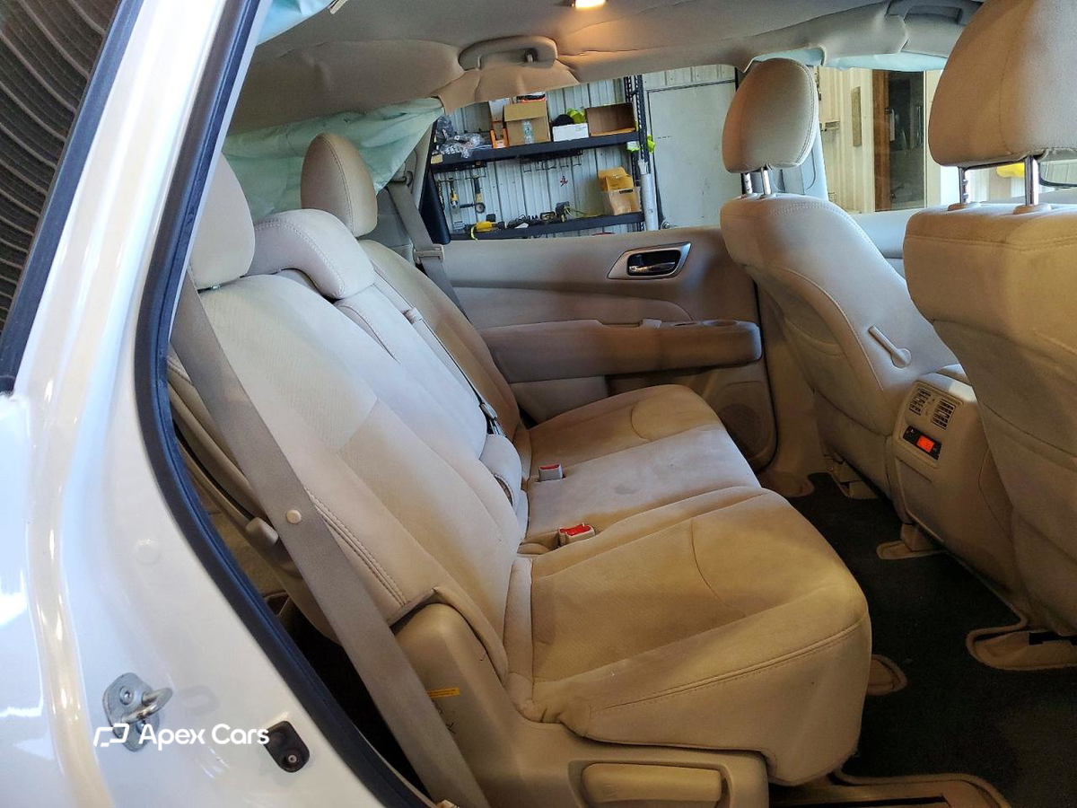 Nissan Pathfinder 2015