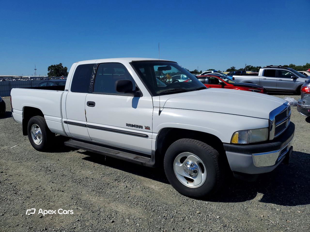 Dodge RAM 2000