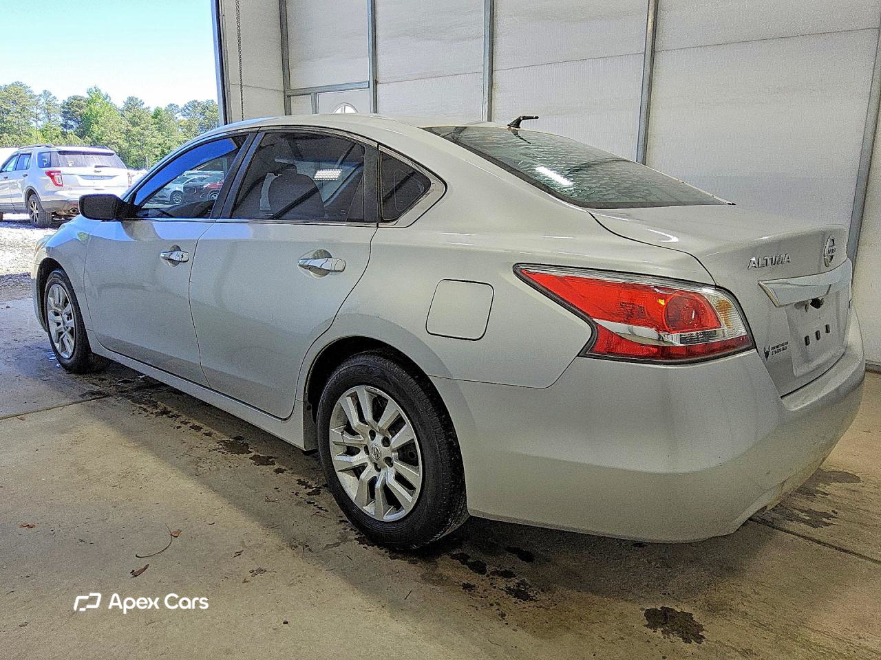 Nissan Altima 2015