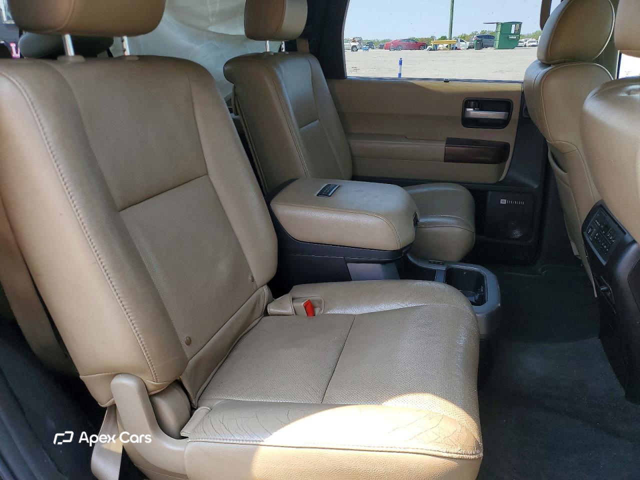 Toyota Sequoia 2012