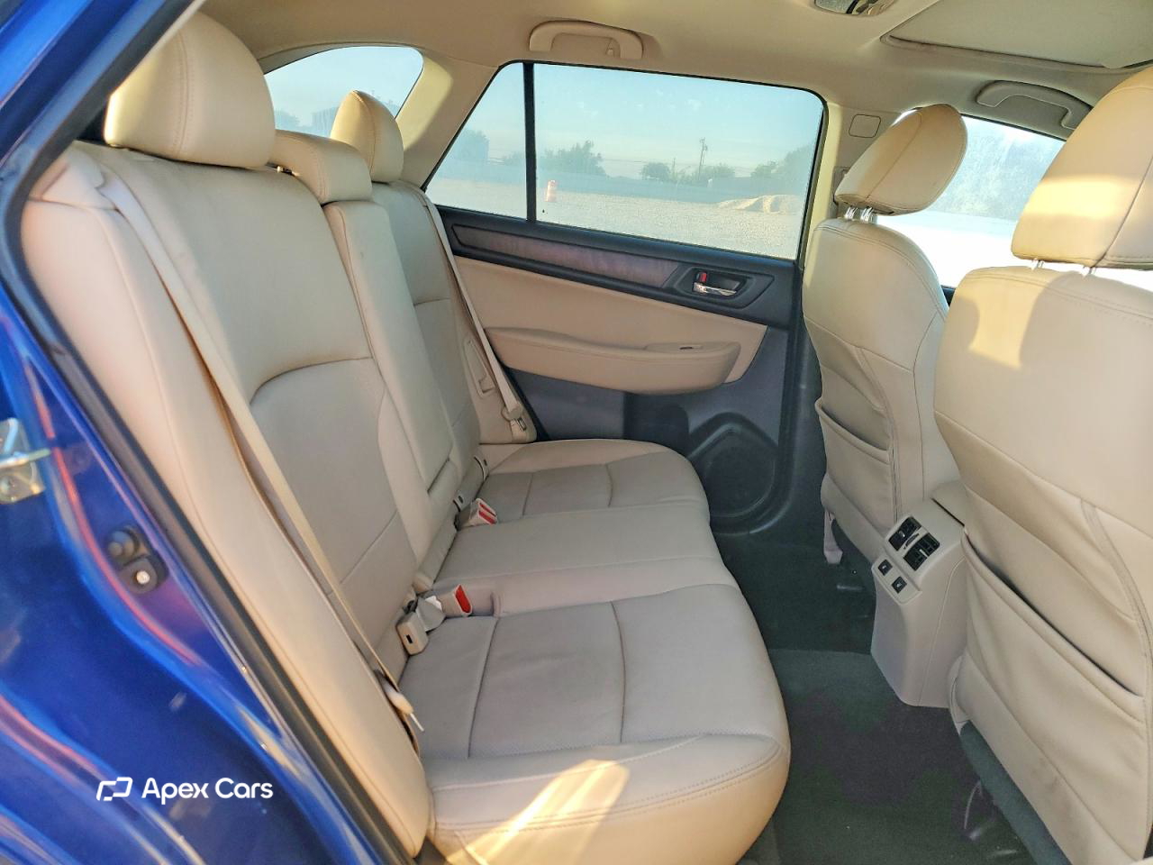Subaru Outback 2015