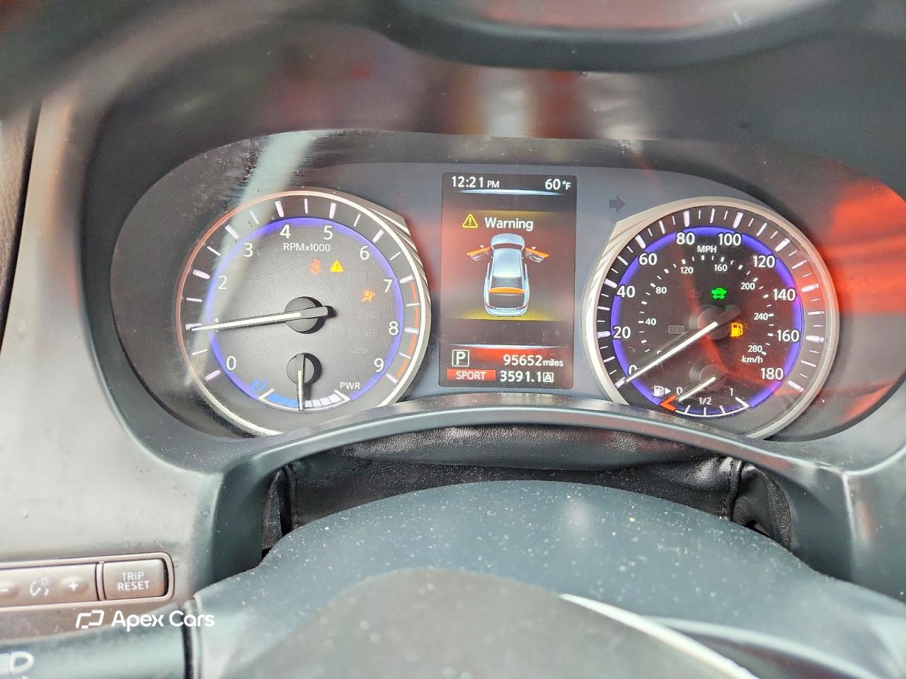 Infiniti Q50 2014