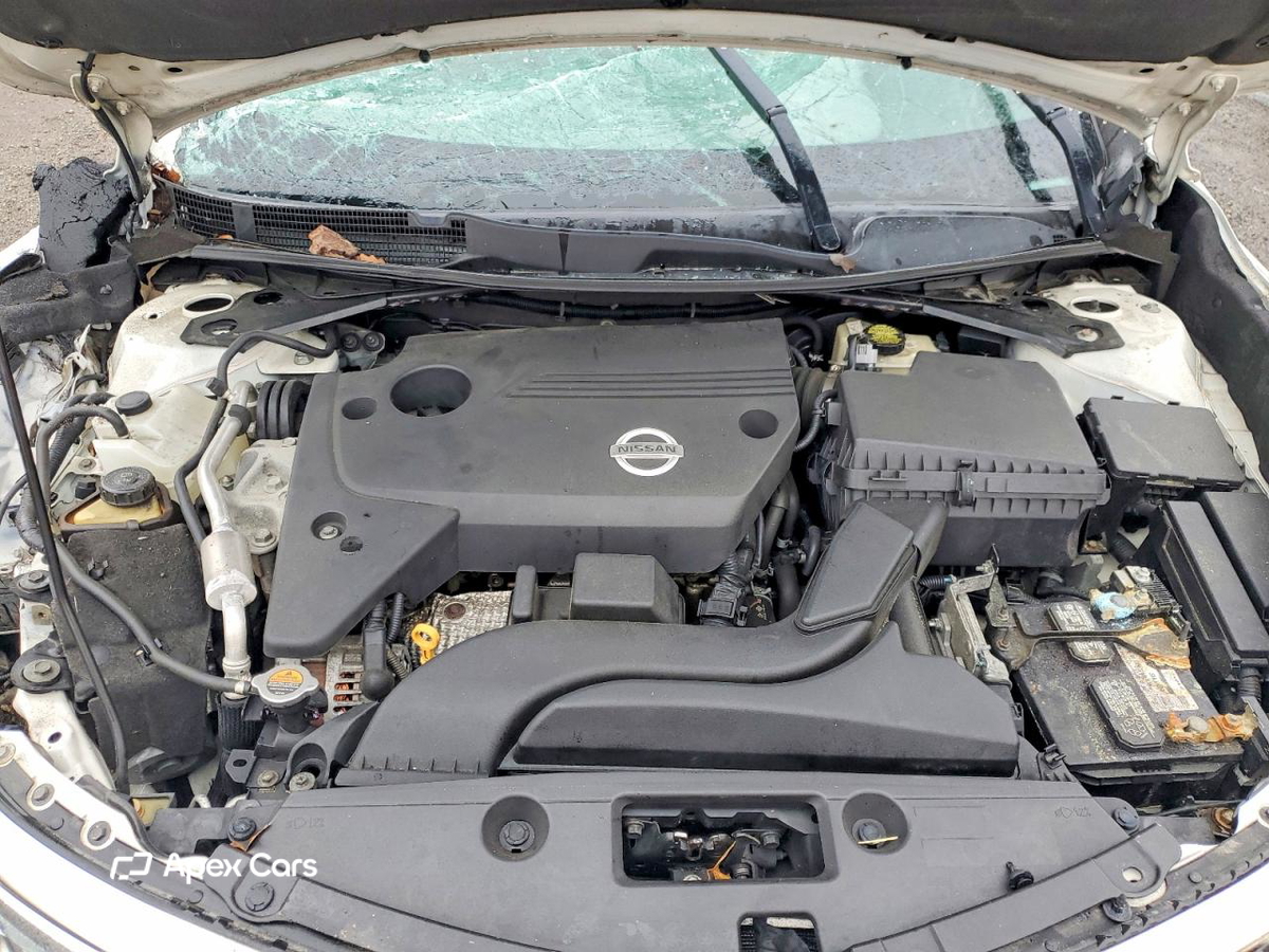 Nissan Altima 2015