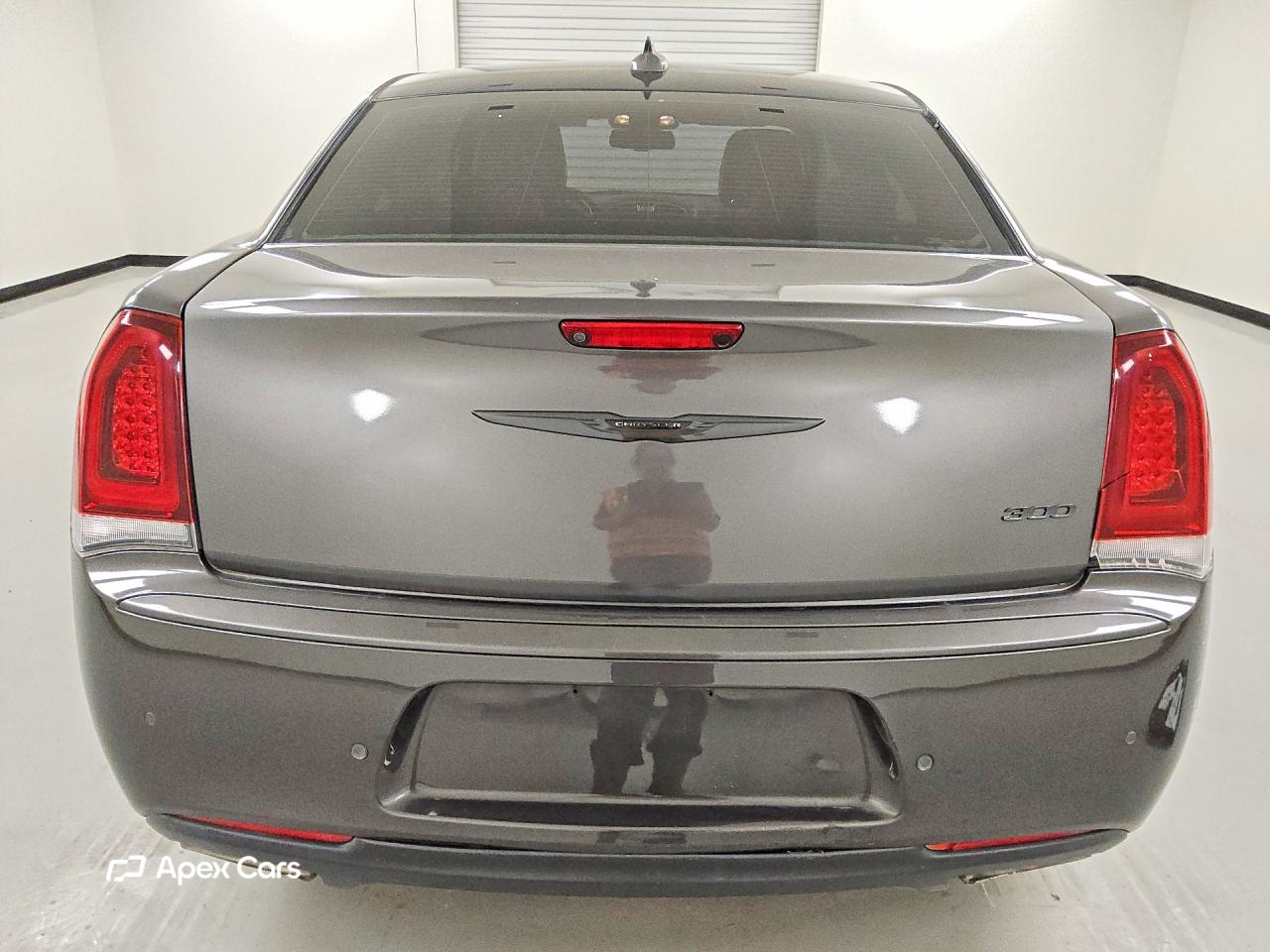 Chrysler 300 2022