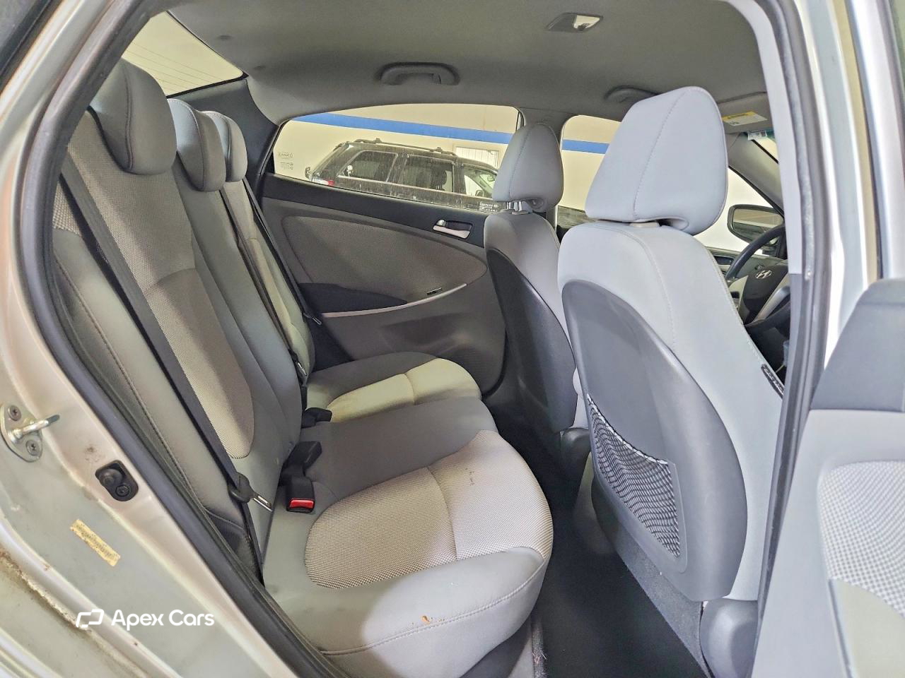 Hyundai Accent 2013