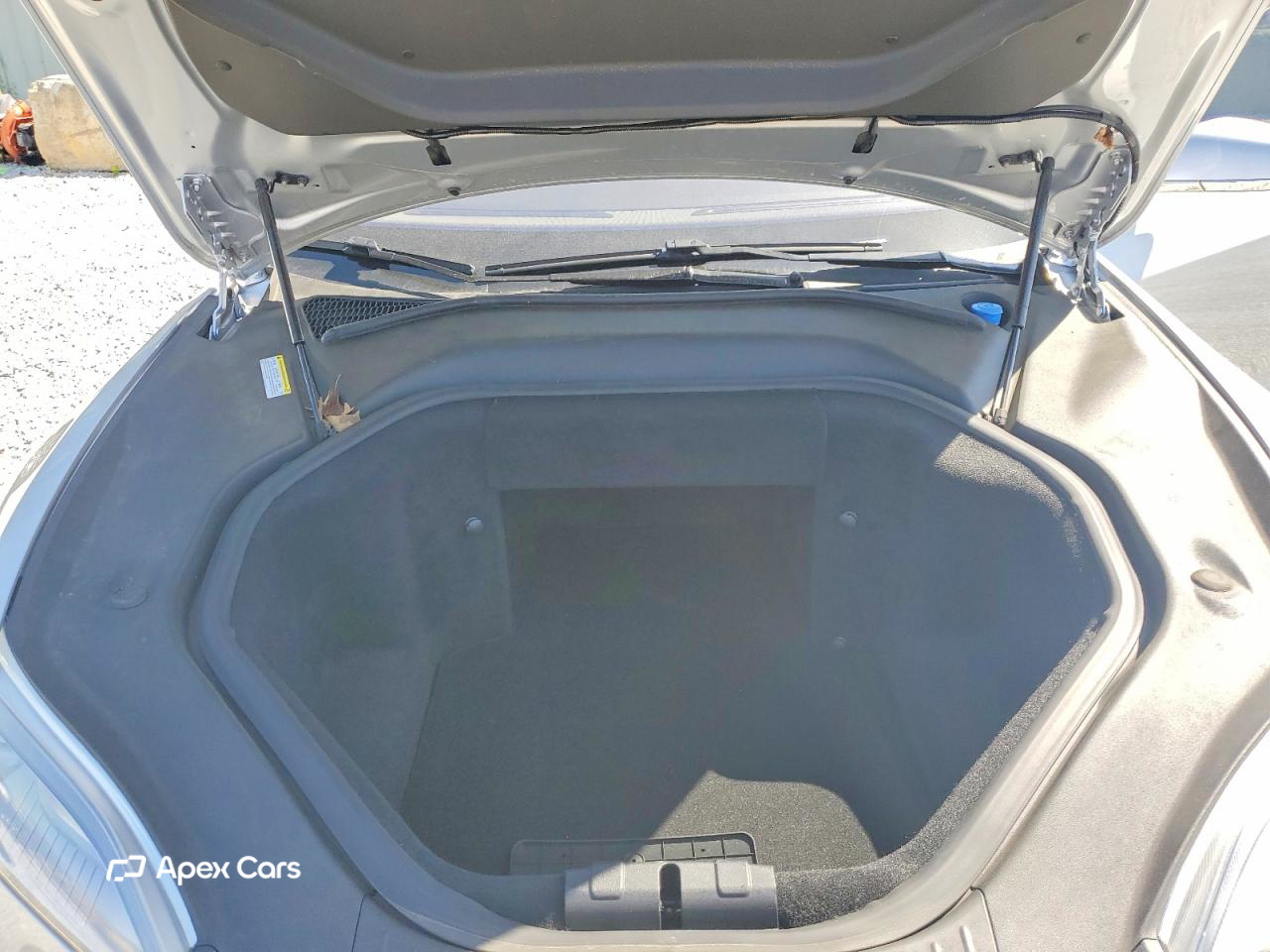 Tesla Model S 2015