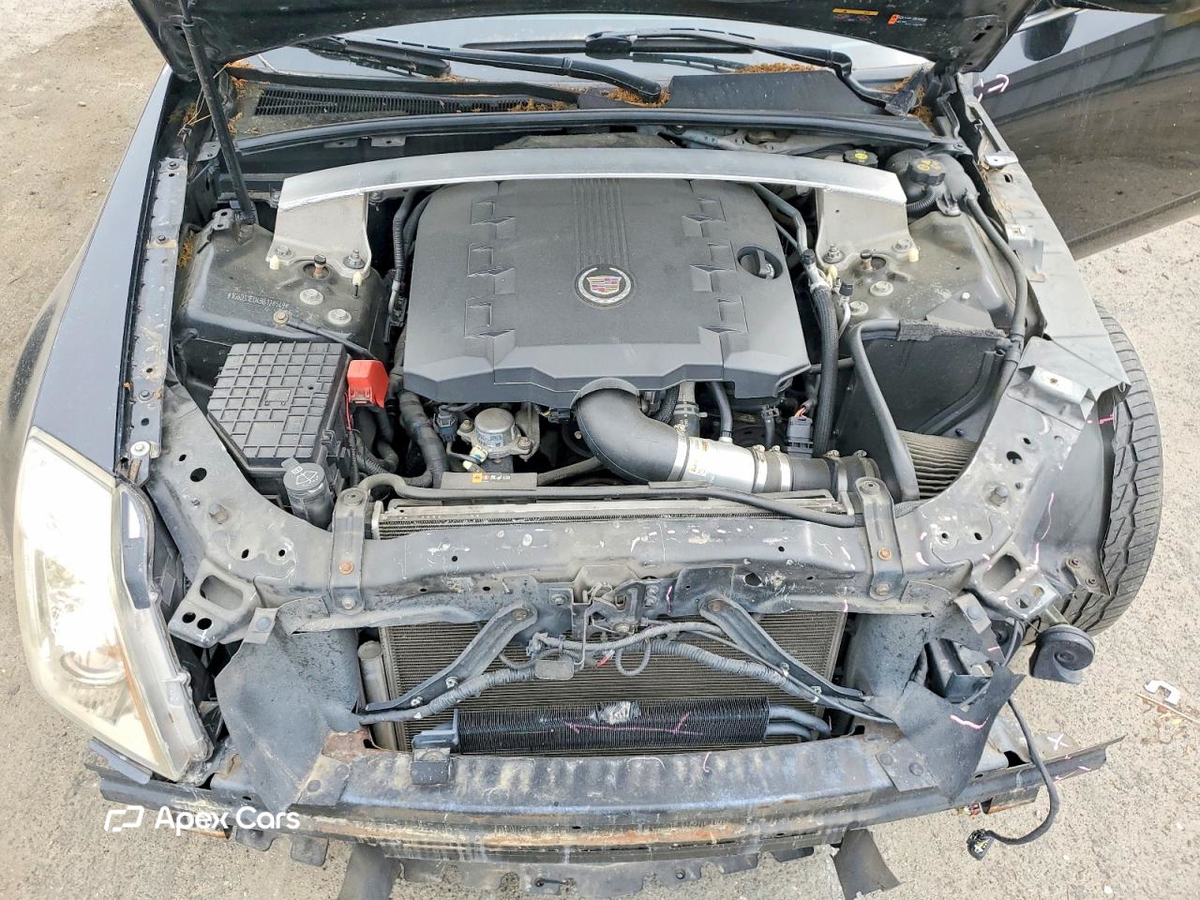Cadillac CTS 2011