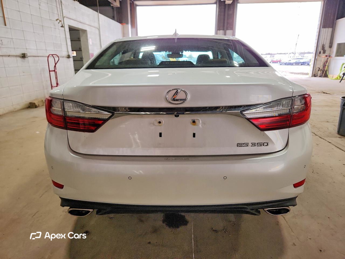 Lexus ES 2018