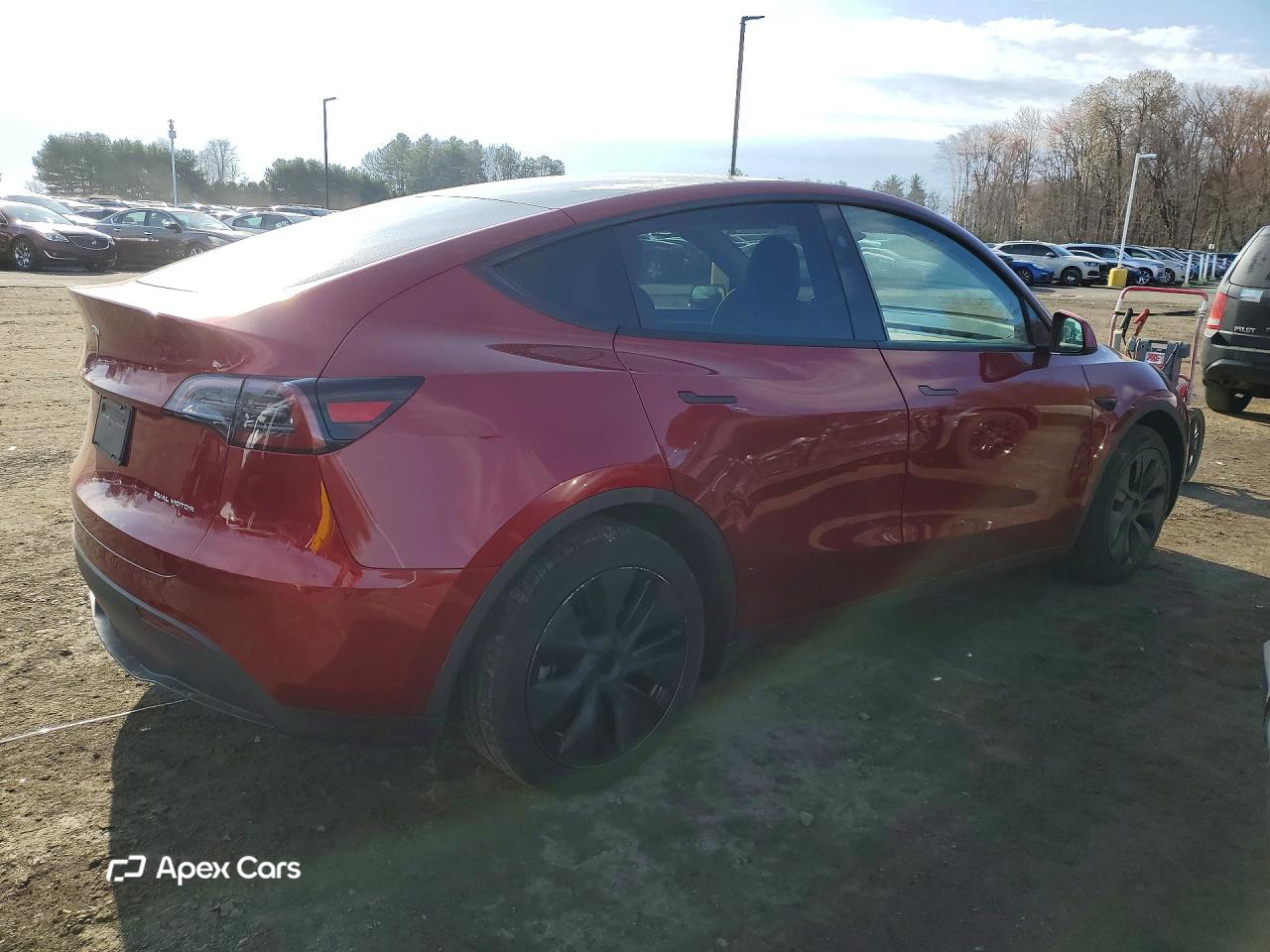 Tesla Model Y 2025