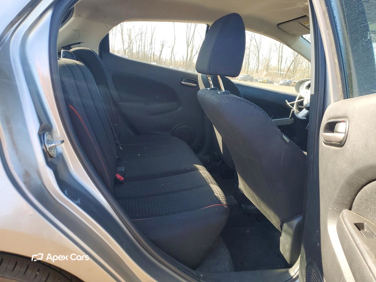 Mazda 2 2011