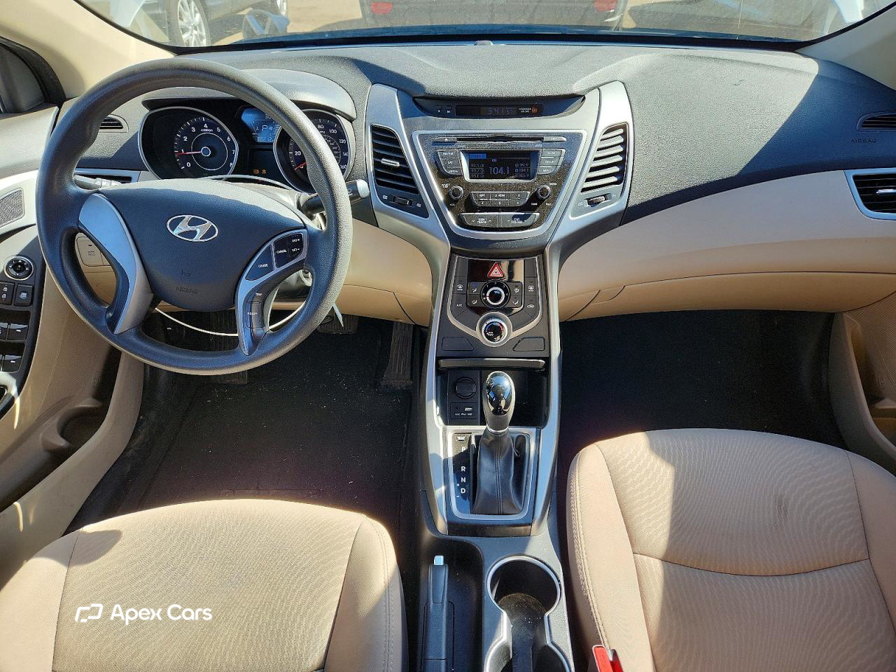 Hyundai Elantra 2016
