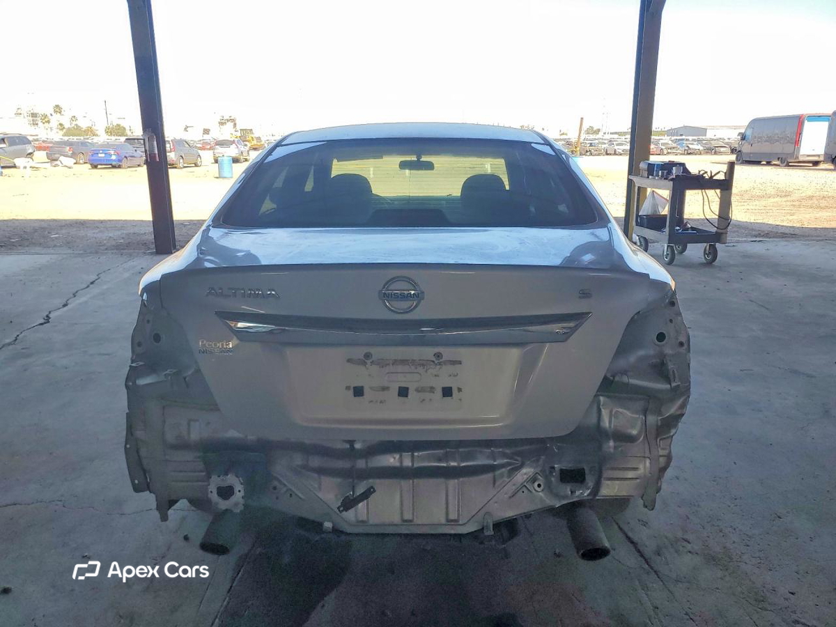 Nissan Altima 2015