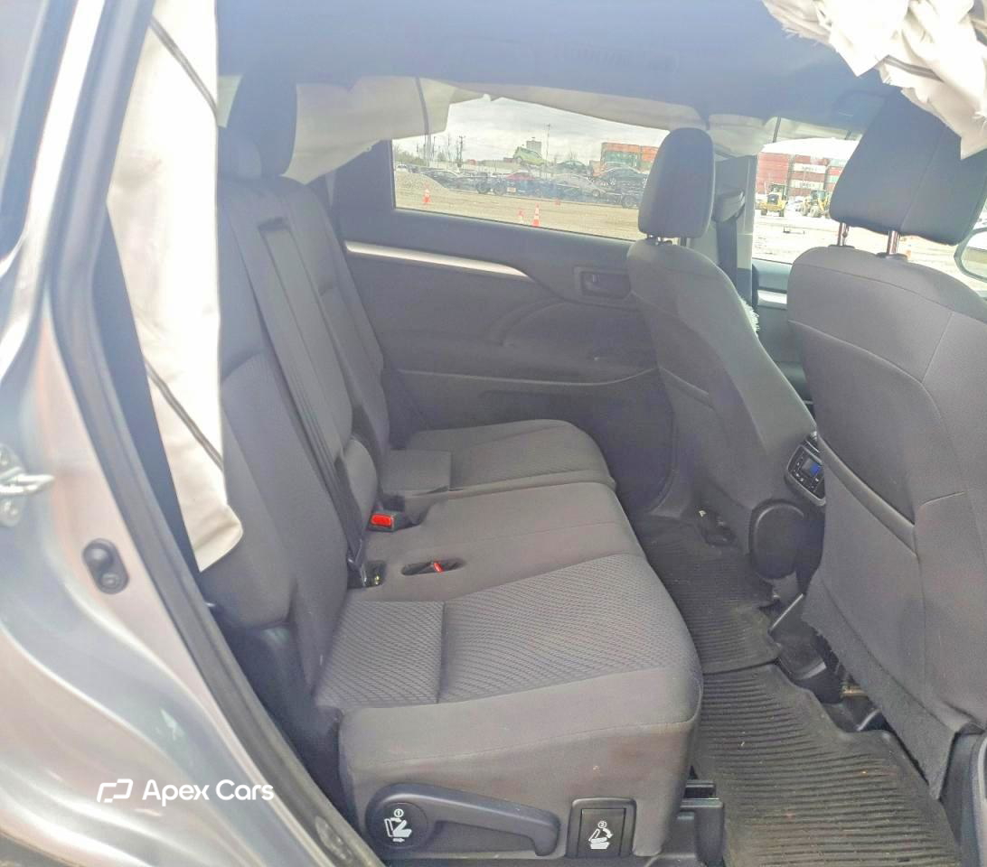 Toyota Highlander 2016