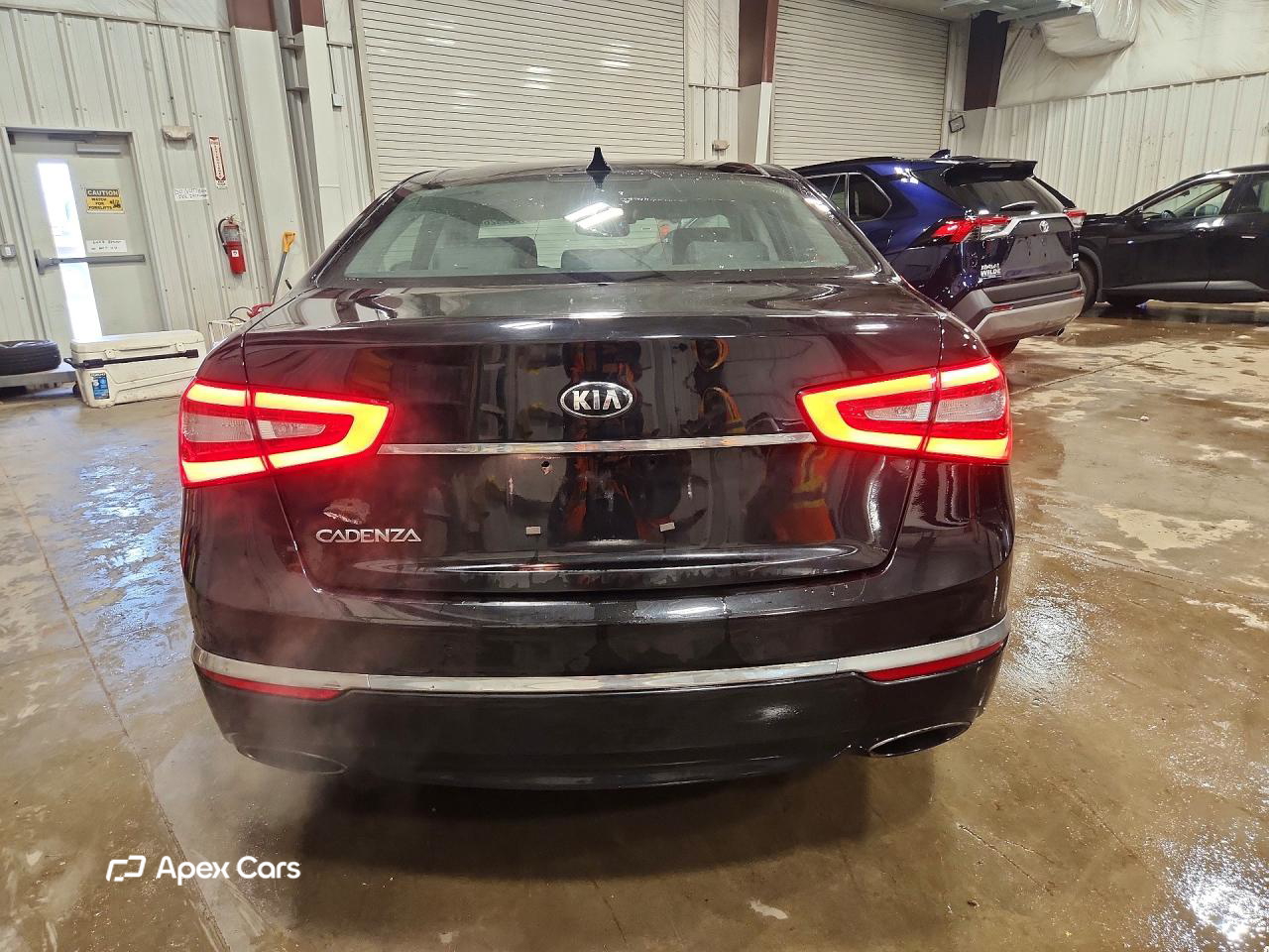Kia Cadenza 2014