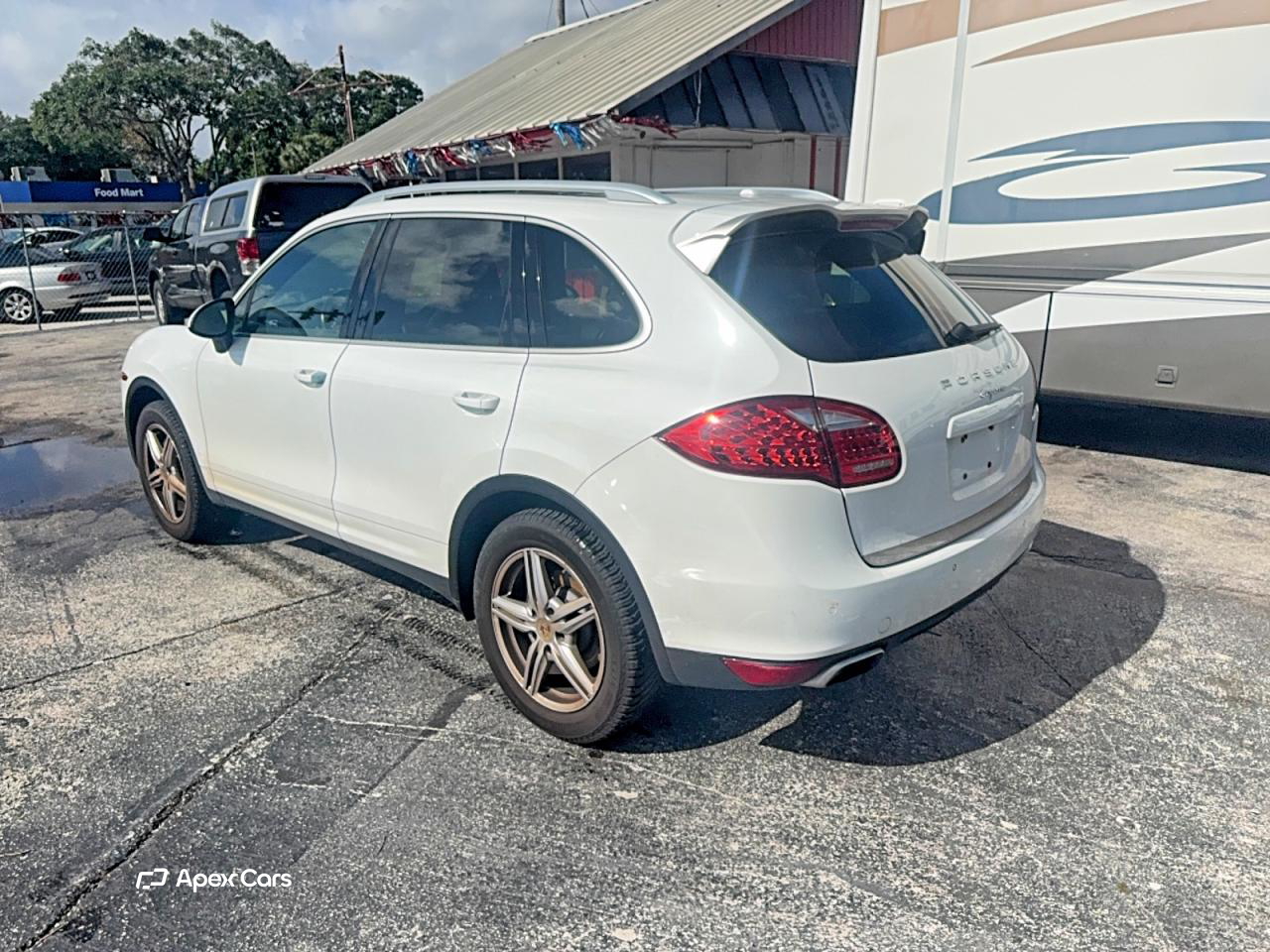 Porsche Cayenne 2014