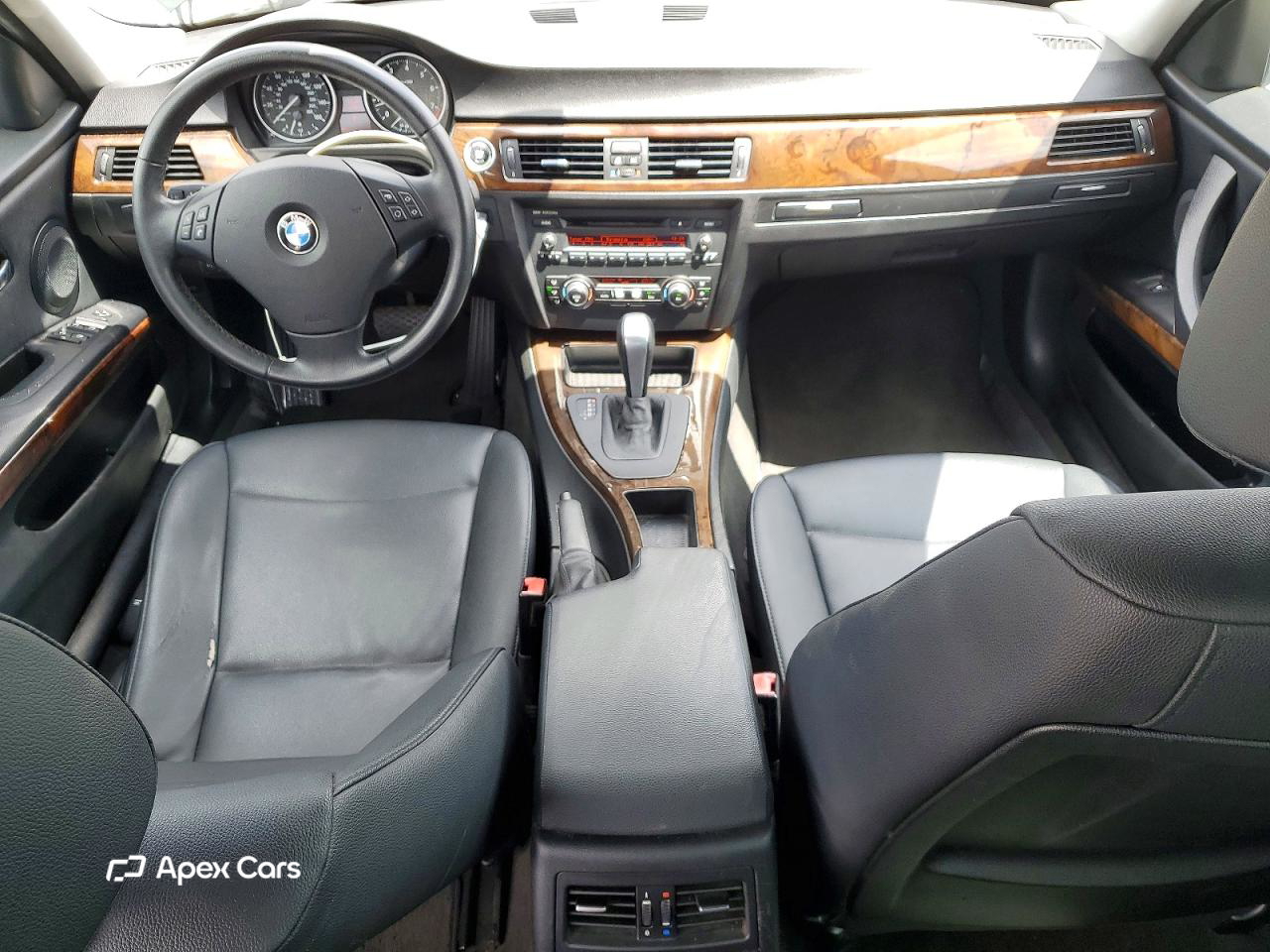 BMW Series 3 2010