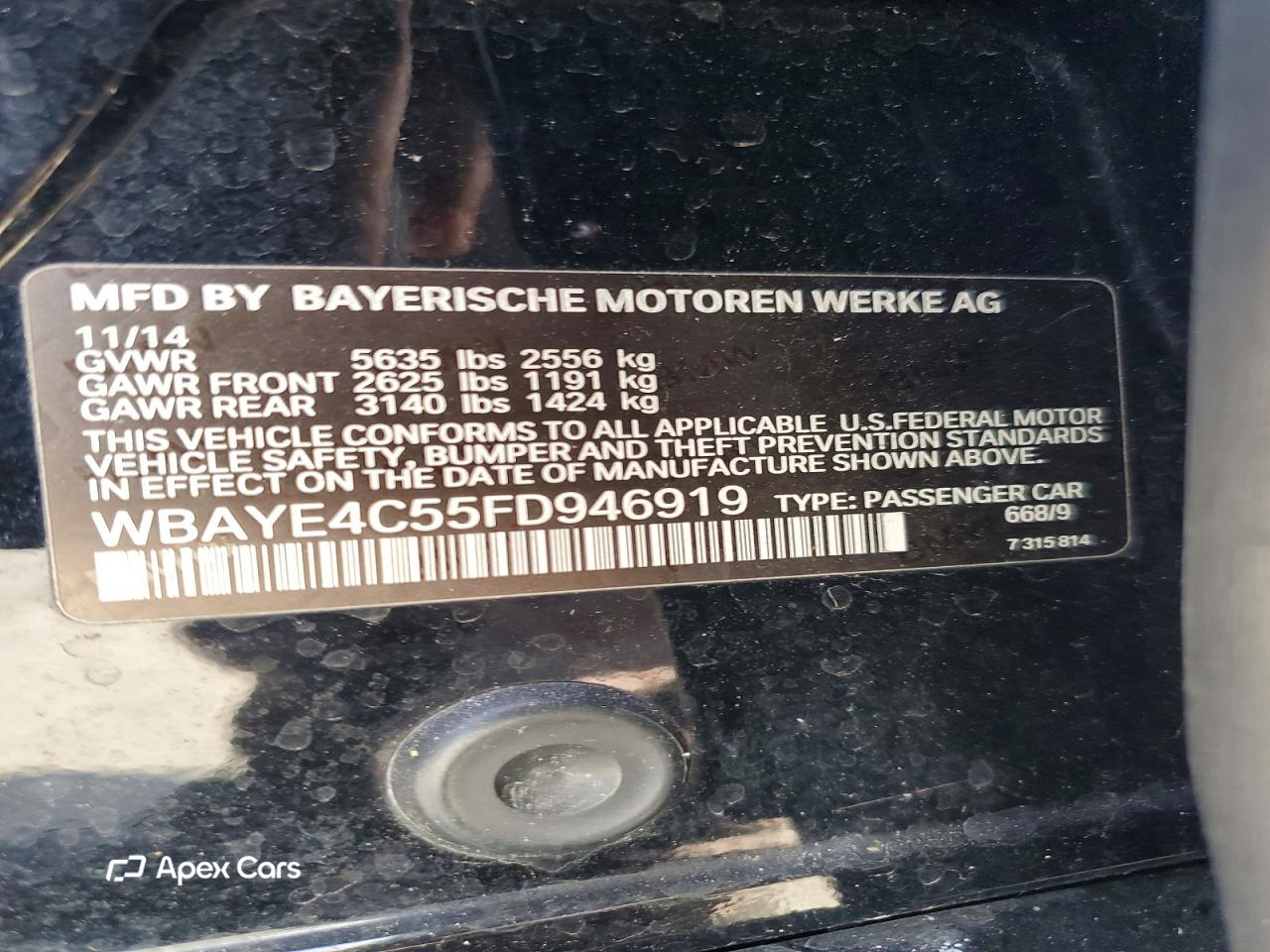 BMW Series 7 2015