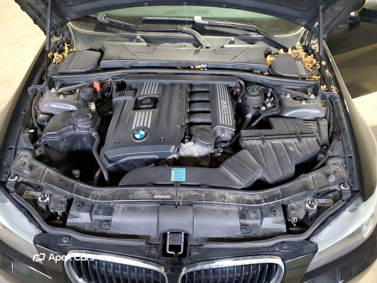 BMW Series 3 2009