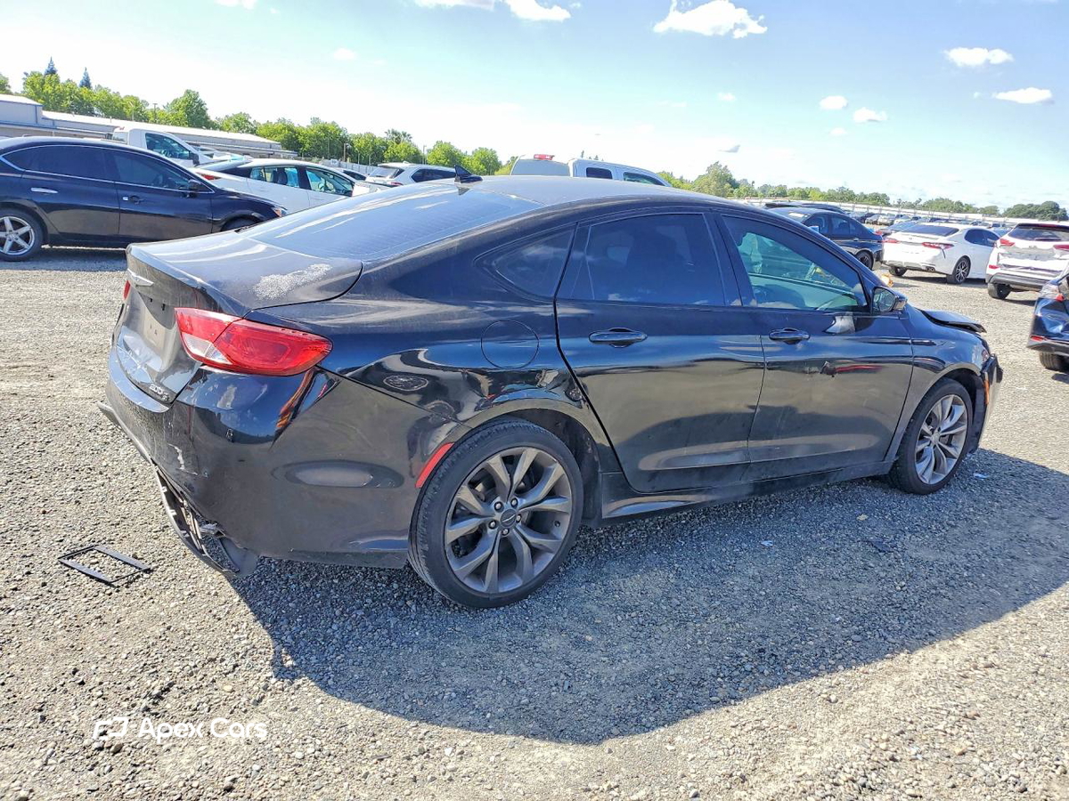 Chrysler 200 2015
