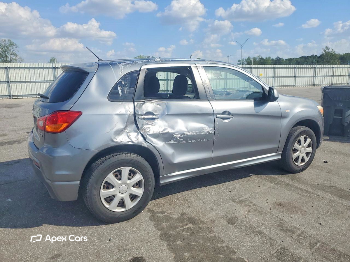 Mitsubishi Outlander 2012