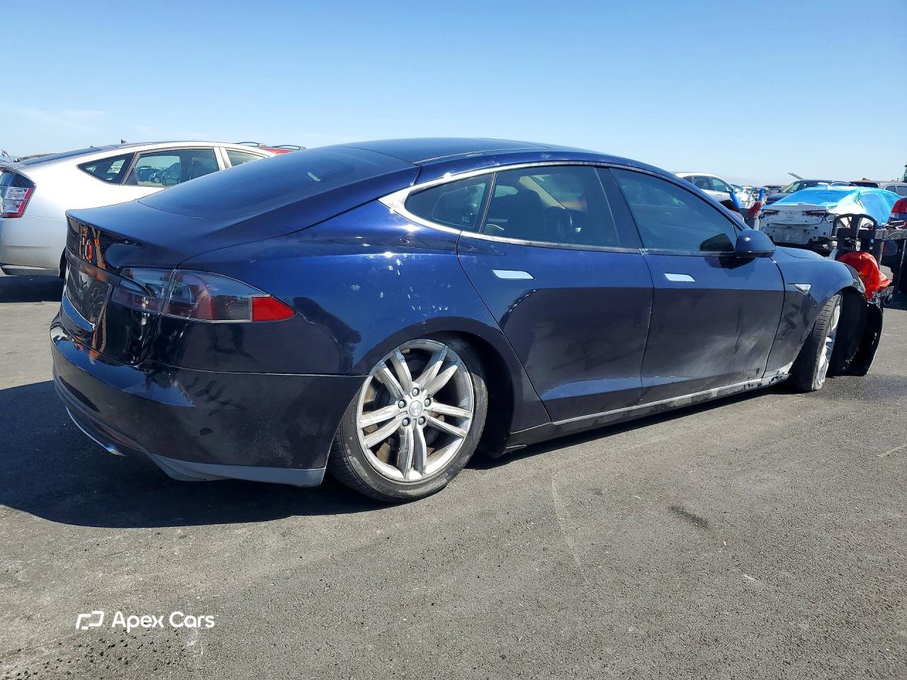 Tesla Model S 2014