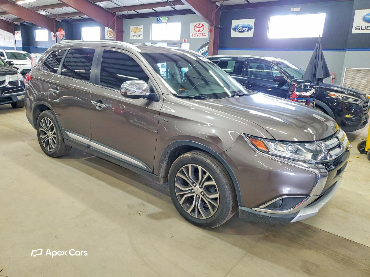Mitsubishi Outlander 2016