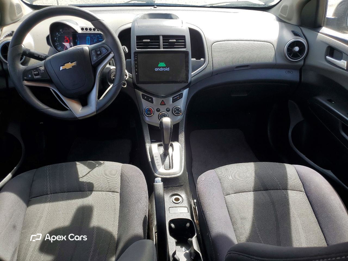Chevrolet Sonic 2015