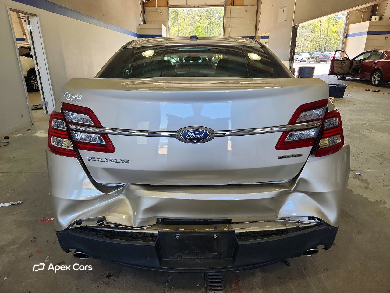 Ford Taurus 2017