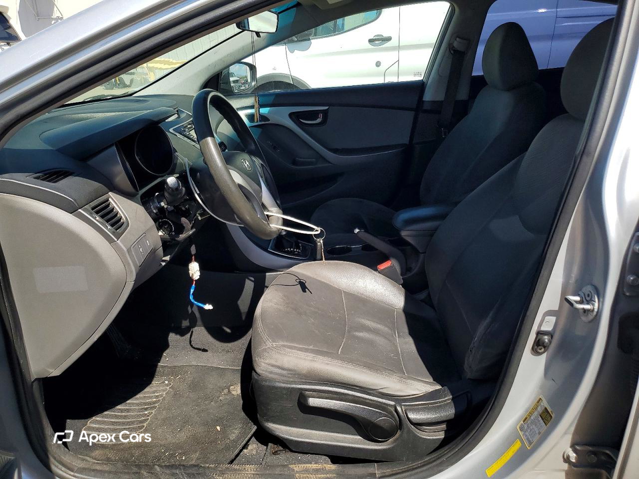 Hyundai Elantra 2012