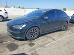Tesla Model X 2025