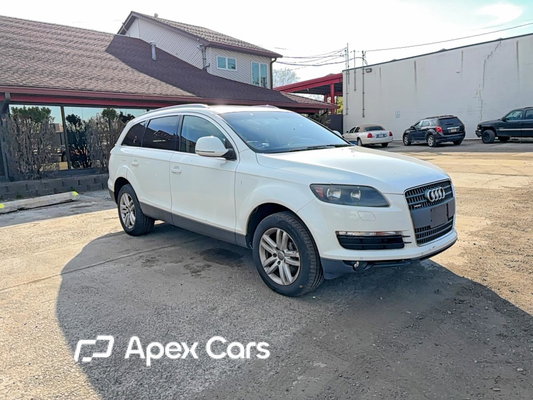 Audi Q7 2008 - Image 1 of 7
