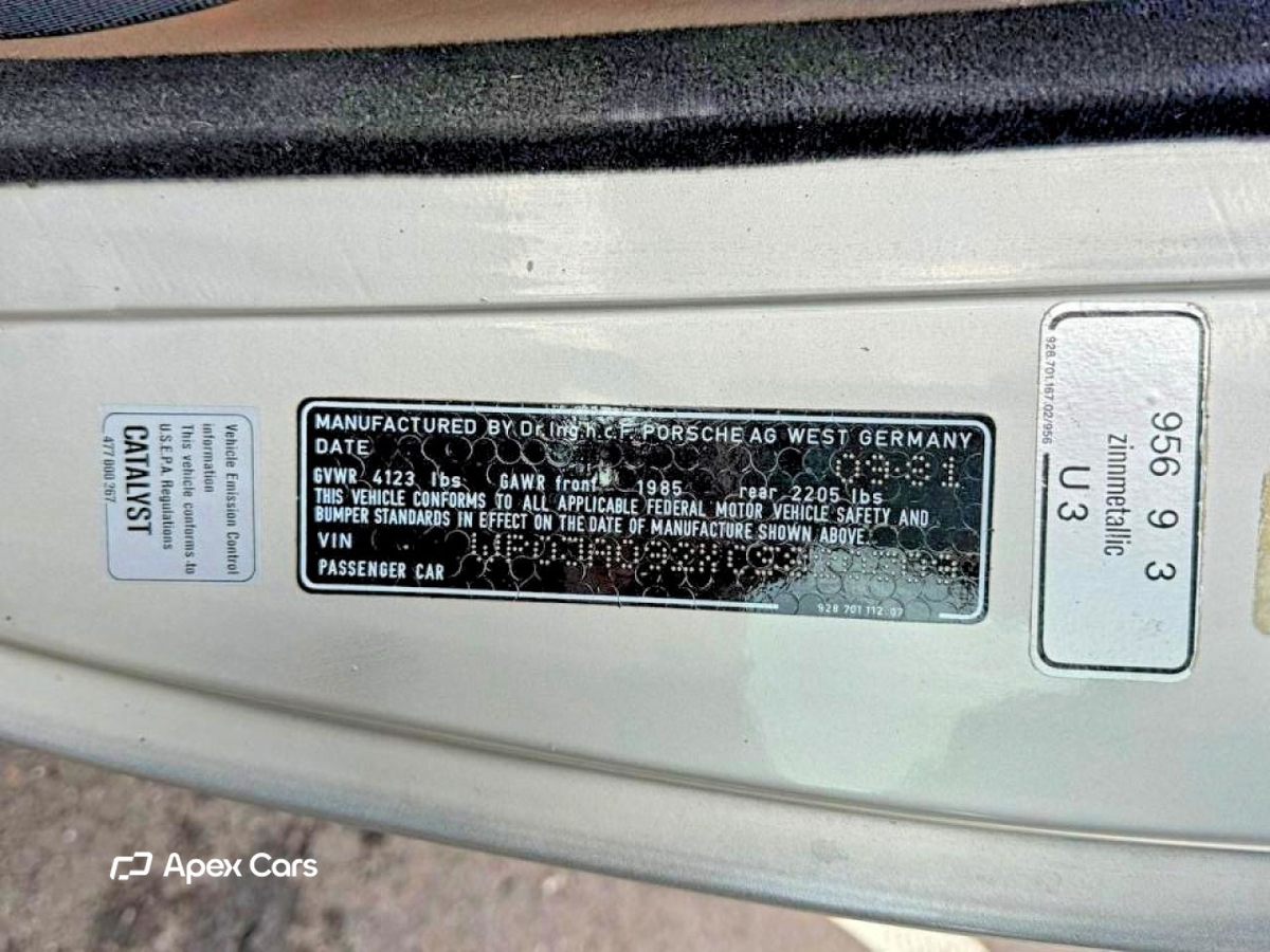 Porsche 928 1982