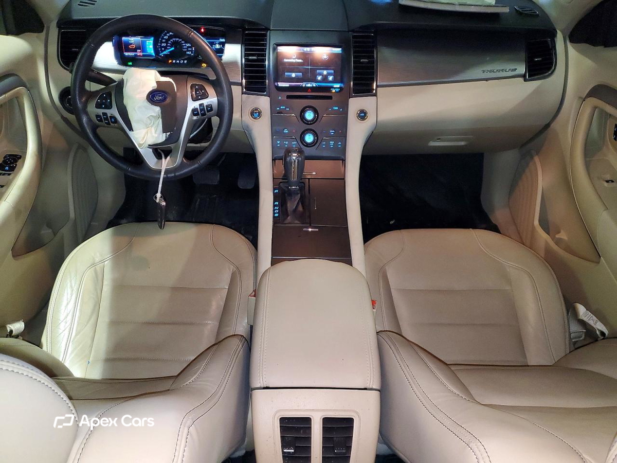 Ford Taurus 2015