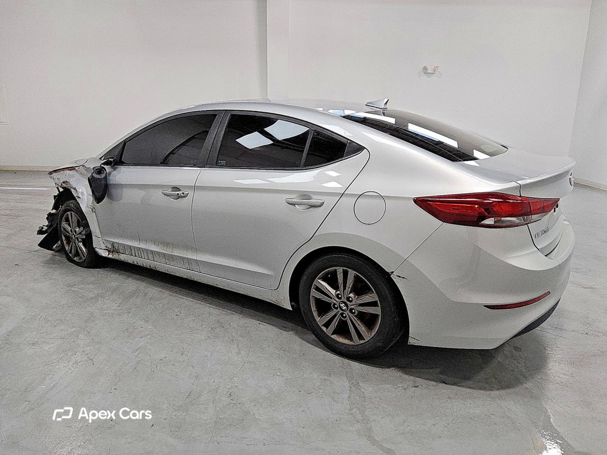 Hyundai Elantra 2018