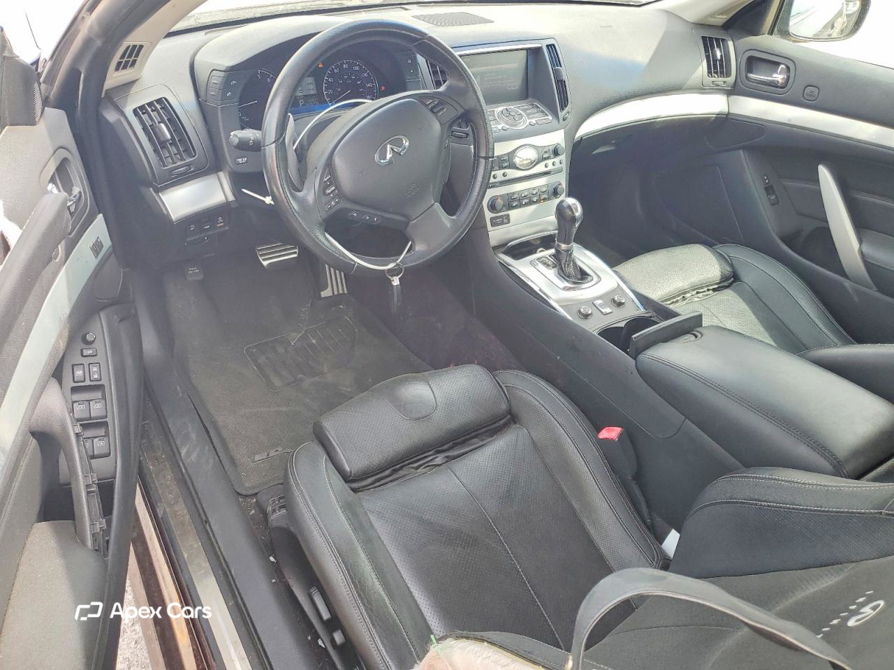 Infiniti G 2010